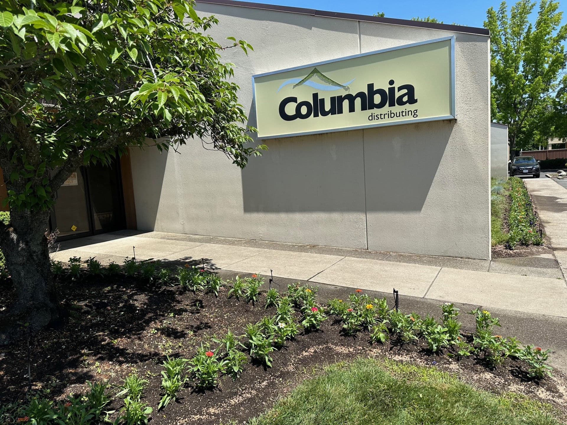 Project Enhanced Landscape for Columbia Distributing in Medford image